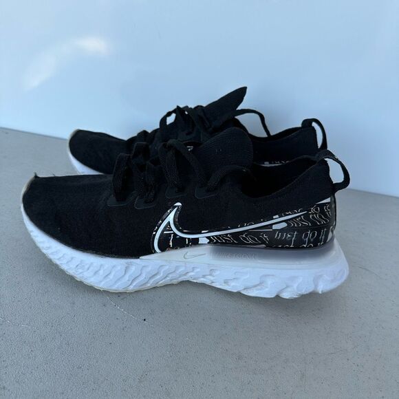 Nike React Infinity Woman's Running Shoe Red / Black Size 9,5 CQ7331-993 - Picture 4 of 8